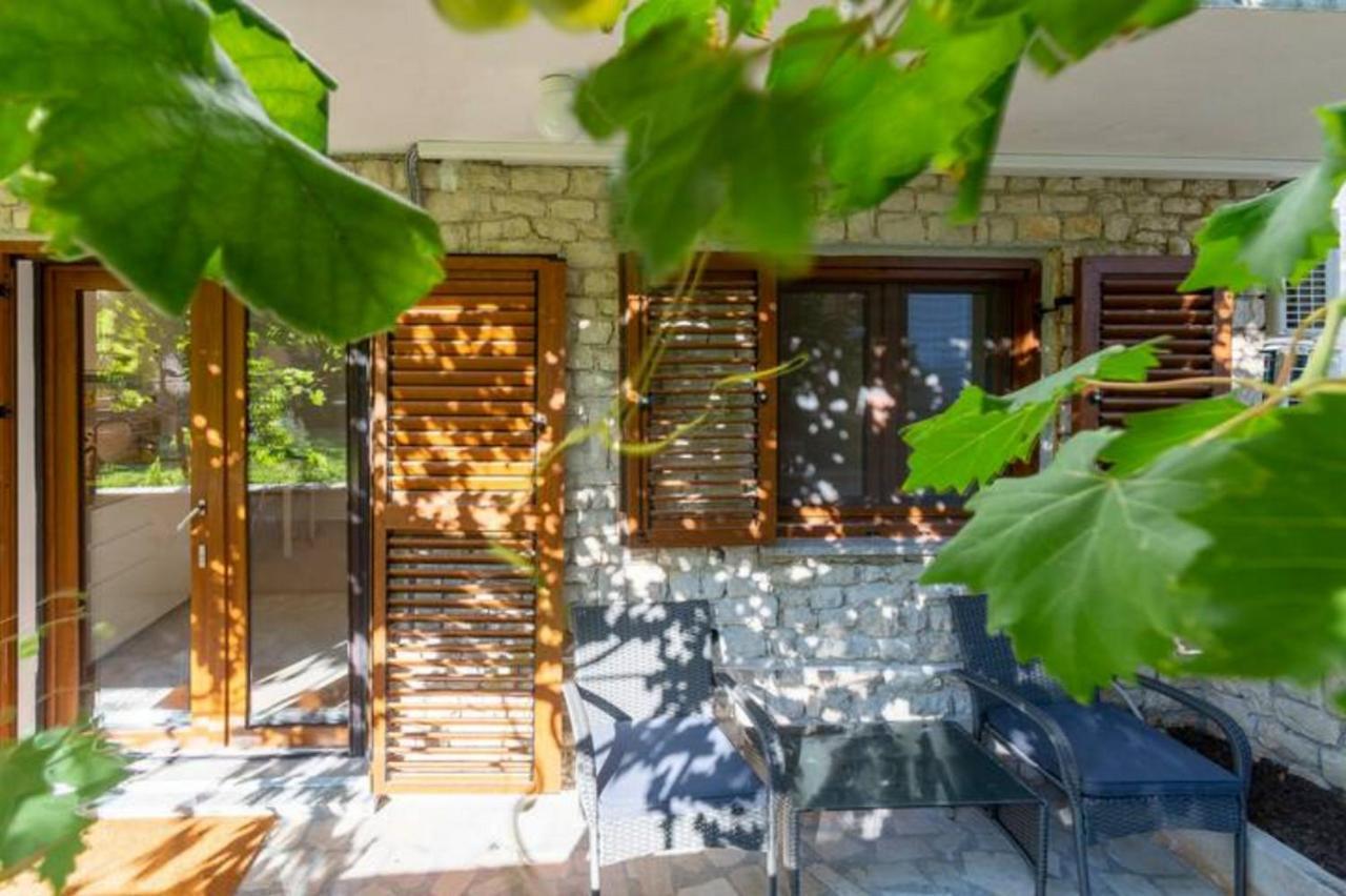 Lara&Dan Apartments Apartman